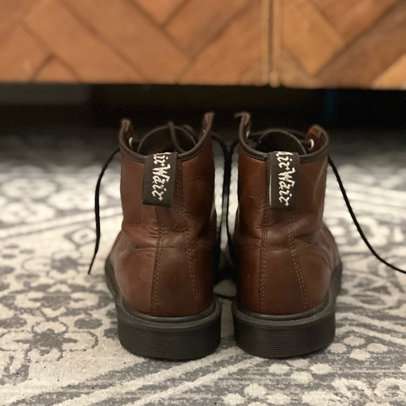 Doc Marten Dr. Marten chukka boot in brown Men’s size 9 - Picture 2 of 5